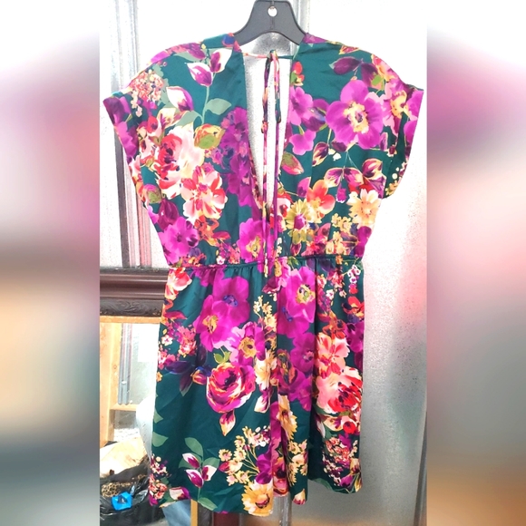 Freshine Romper - Picture 5 of 5